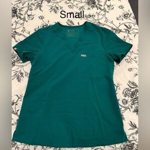 💚 Figs Hunter Green Catarina Scrub Top 💚